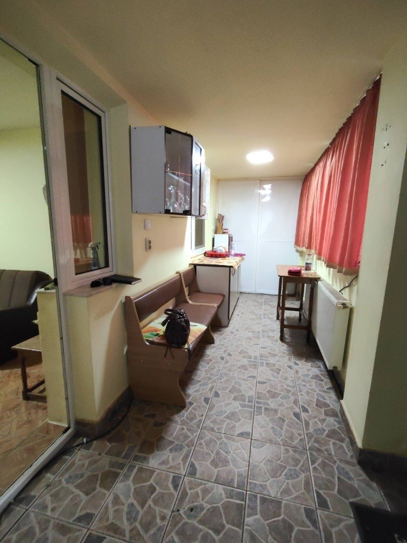 apartament-2-camere-de-vanzare-in-curtea-de-arges-zona-terasa-1-mai-big-1