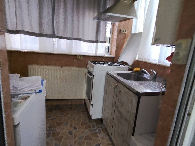 apartament-2-camere-de-vanzare-in-curtea-de-arges-zona-terasa-1-mai