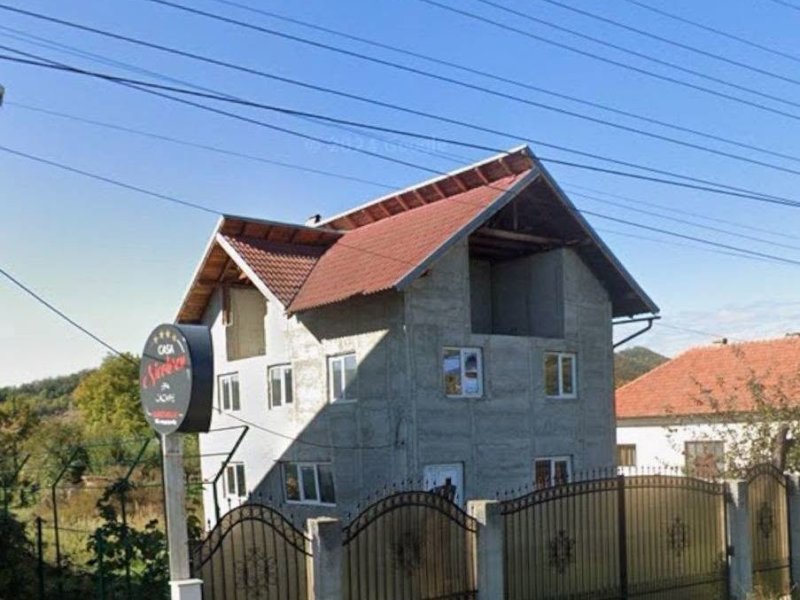 vila-de-vanzare-cu-1000-mp-teren-in-albestii-de-arges-small-1