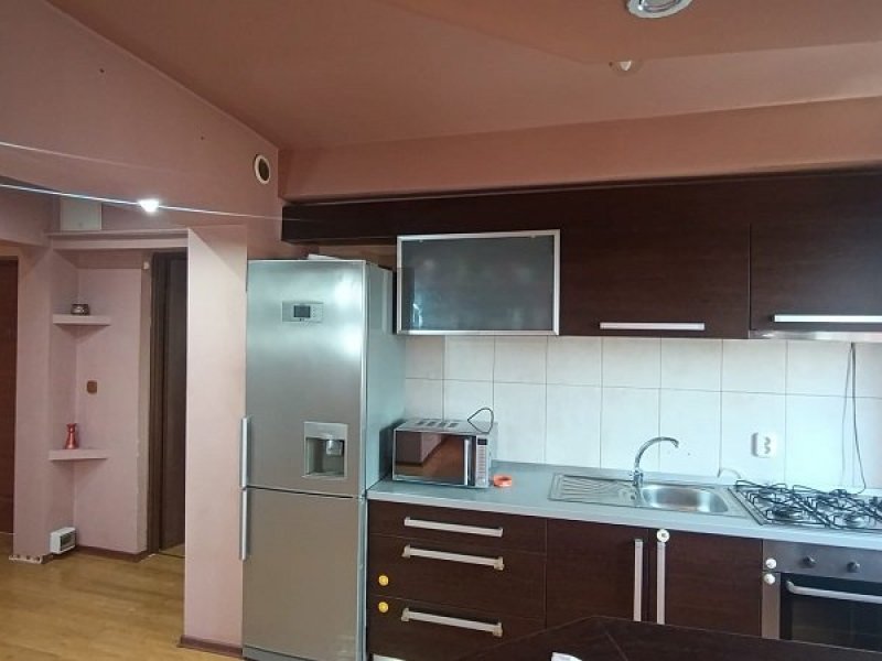 apartament-de-inchiriat-in-curtea-de-arges-zona-bulevard-small-3