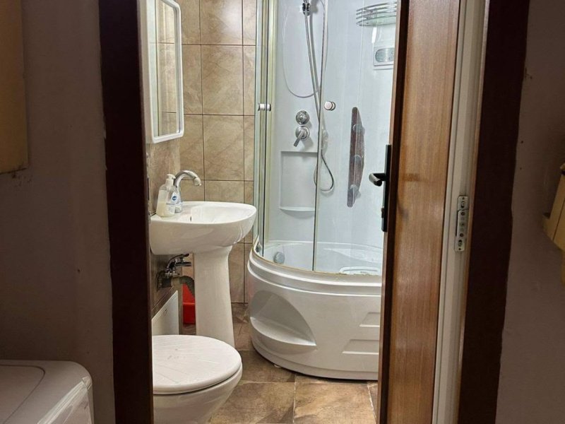 de-vanzare-apartament-central-in-curtea-de-arges-langa-manastire-small-3