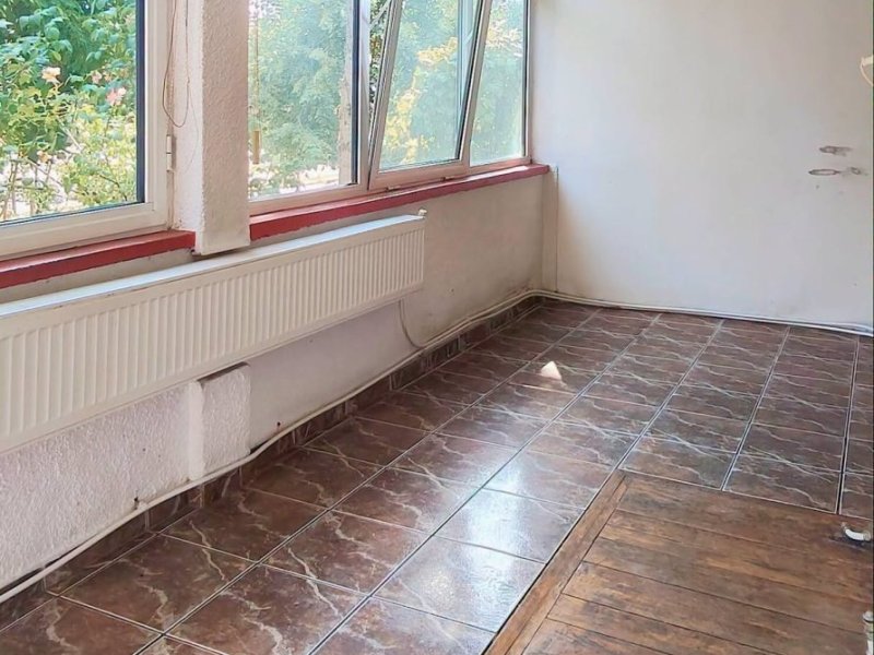 de-vanzare-apartament-central-in-curtea-de-arges-langa-manastire-small-4