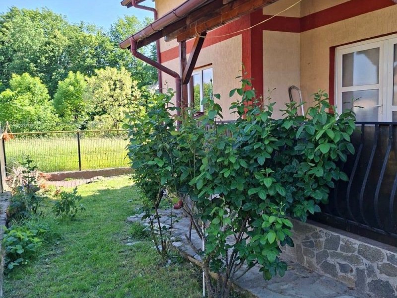 casa-de-vanzare-cu-550-mp-in-curtea-de-arges-zona-noaptes-small-1