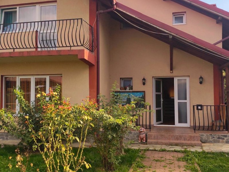 casa-de-vanzare-cu-550-mp-in-curtea-de-arges-zona-noaptes-small-2