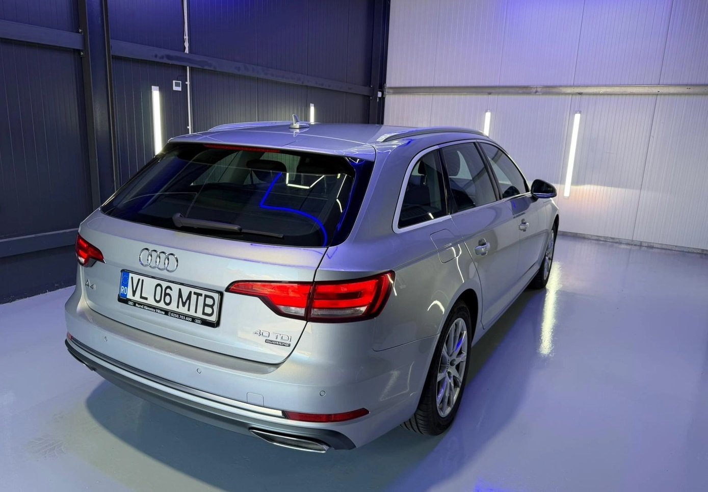 audi-a4-break-big-1