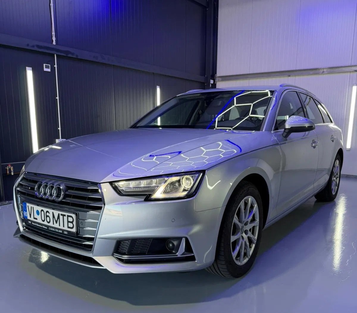 audi-a4-break-big-4