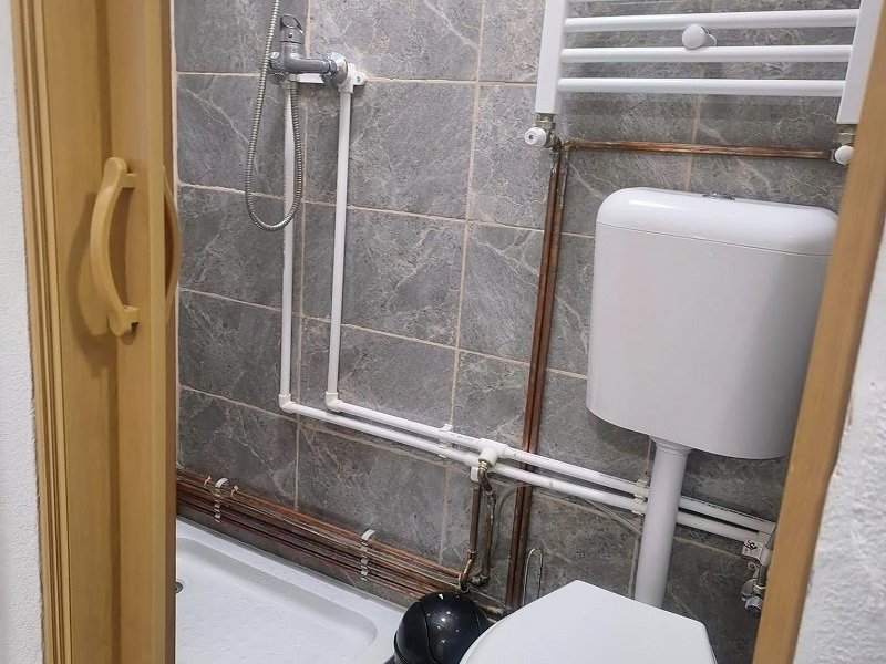 garsoniera-de-inchiriat-in-curtea-de-arges-zona-portelan-small-4