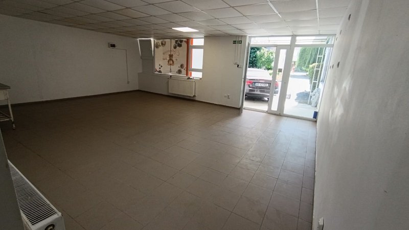 spatiu-comercial-de-vanzare-in-curtea-de-arges-big-2