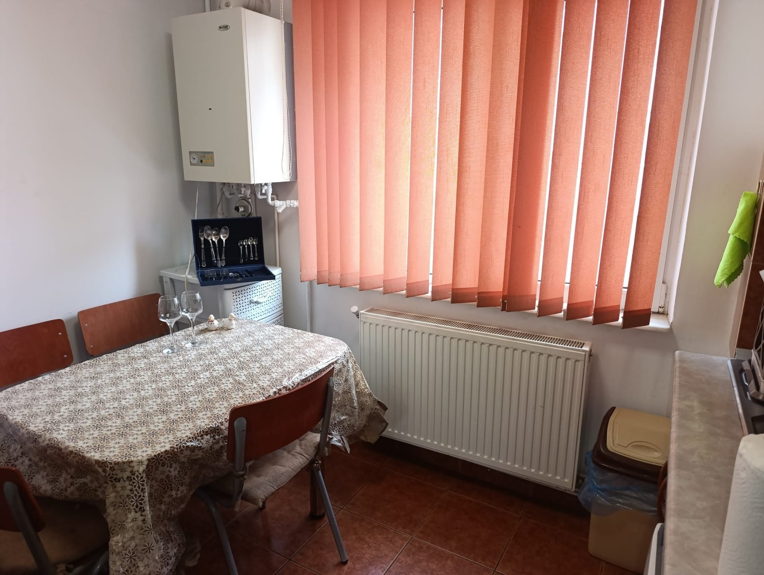 apartament-3-camere-de-vanzare-in-curtea-de-arges-zona-episcop-nichita-big-3