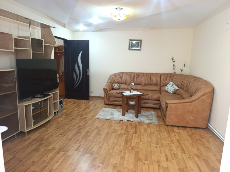 apartament-3-camere-de-vanzare-in-curtea-de-arges-zona-episcop-nichita