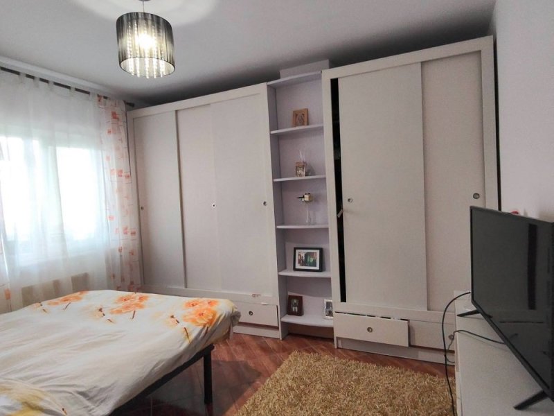 oferta-urgenta-apartament-cu-potential-exceptional-in-zona-ivancea-curtea-de-arges-small-3