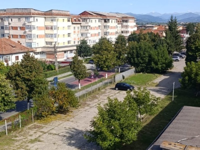 garsoniera-de-vanzare-19500-eur-in-curtea-de-arges-zona-confectii