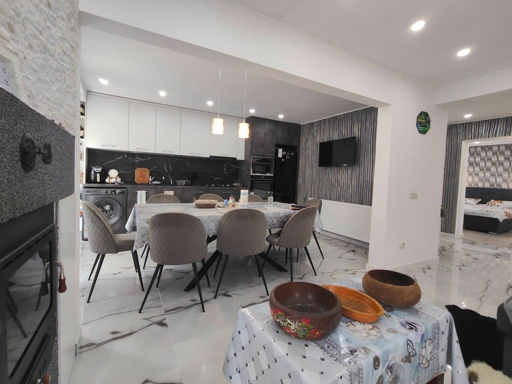 casa-cu-teren-1709-mp-de-vanzare-in-baiculesti-arges-big-2