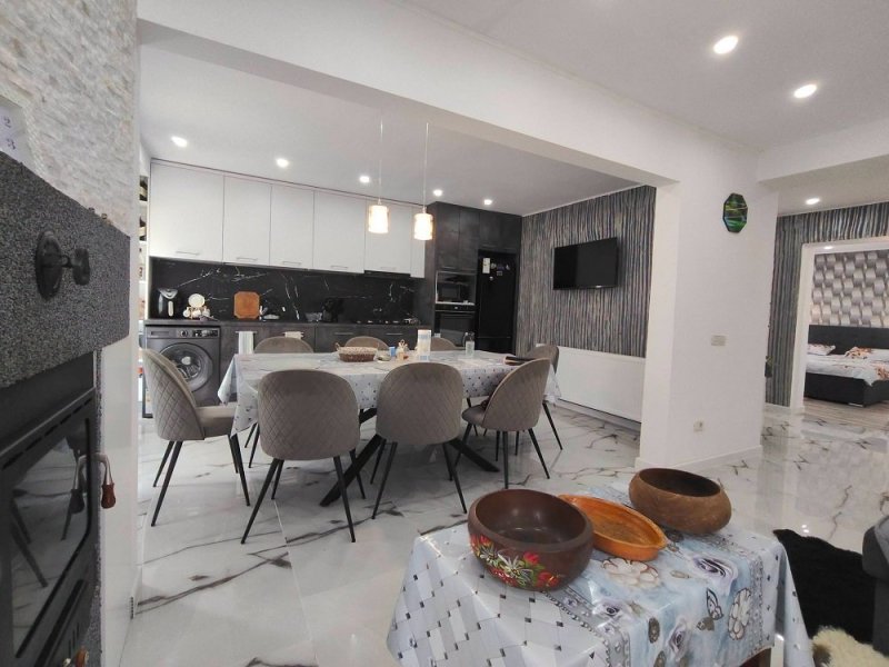 casa-cu-teren-1709-mp-de-vanzare-in-baiculesti-arges-small-2