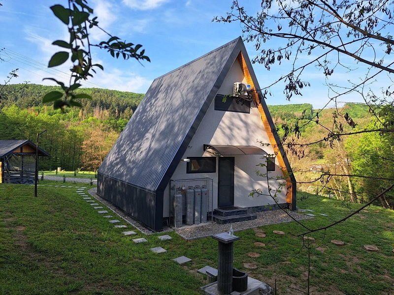 cabana-a-frame-de-vanzare-in-baiculesti-arges