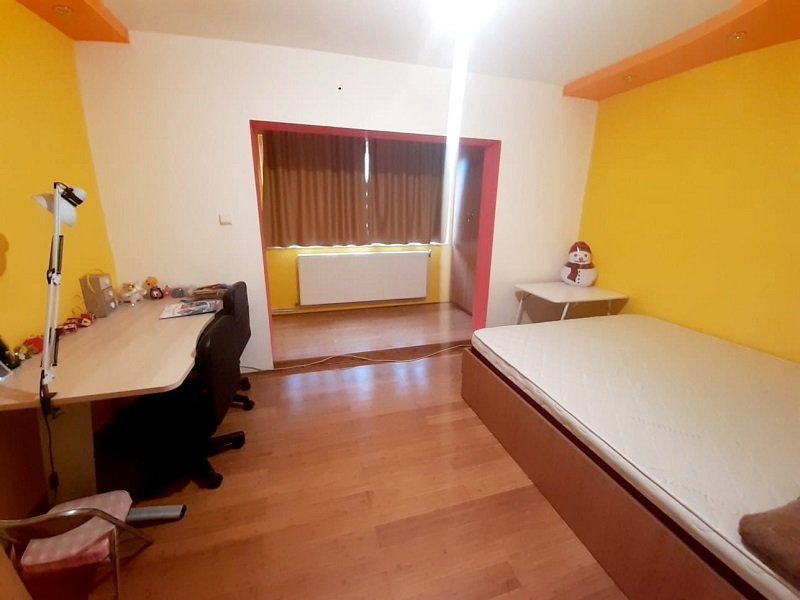 apartament-cu-3-camere-de-vanzare-curtea-de-arges-central-big-3