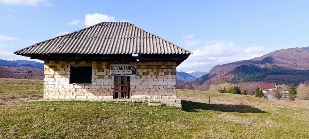 teren-4600-mp-intravilan-de-vanzare-in-nucsoara-arges-big-1