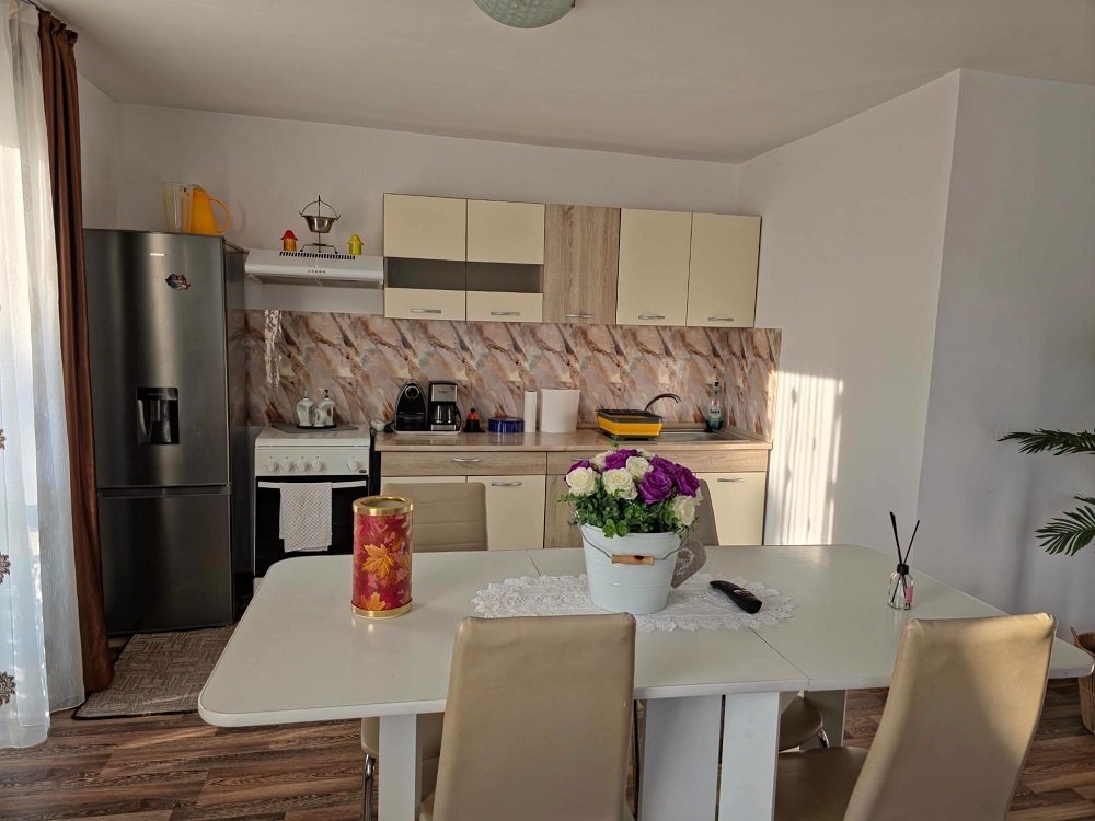 de-inchiriat-apartament-modern-in-curtea-de-arges-big-1