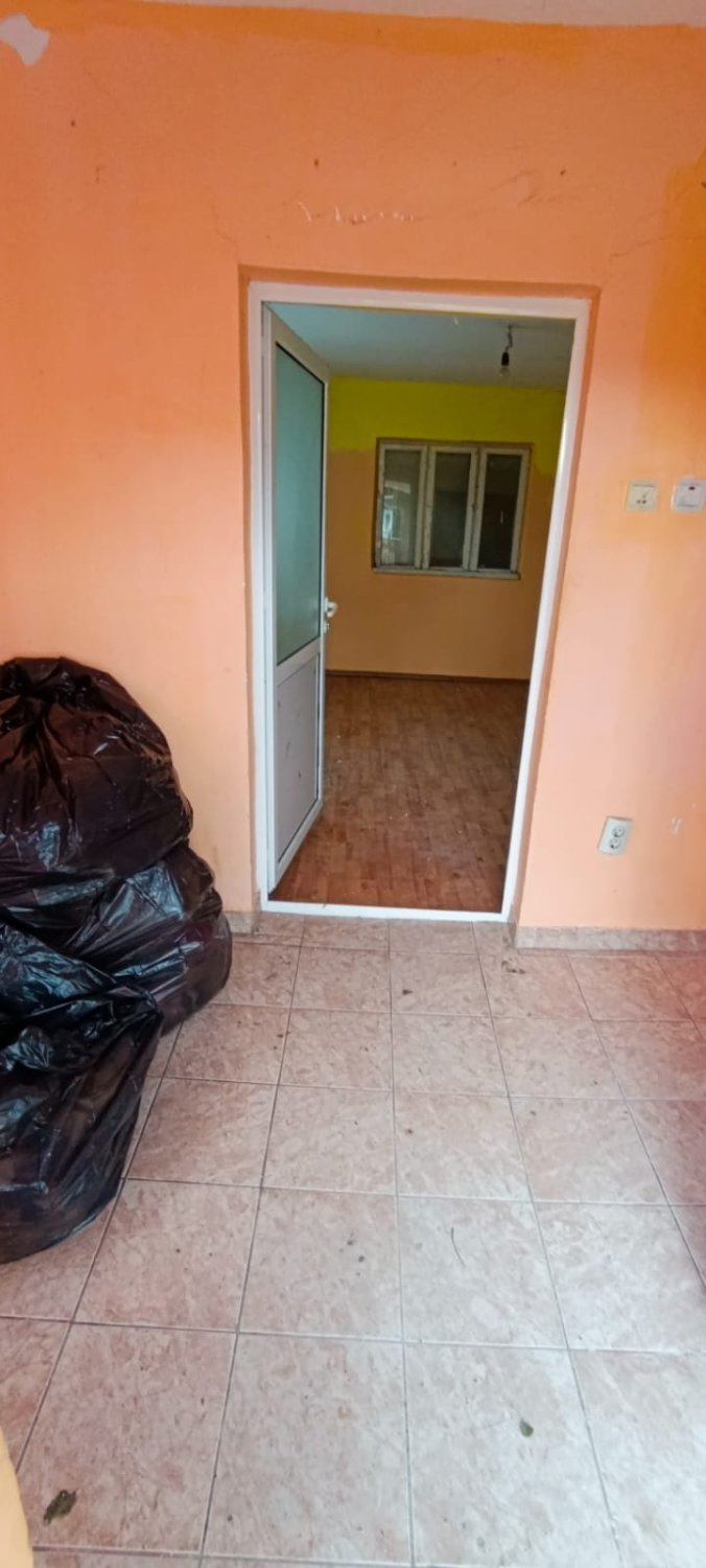 casa-de-vanzare-cu-teren-3000-mp-in-corbi-jud-arges-big-4