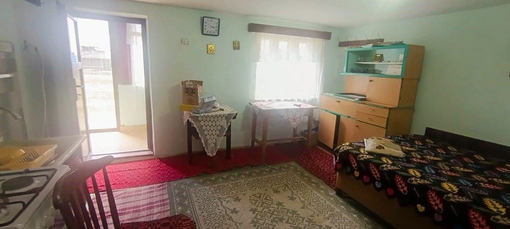 casa-de-vanzare-pe-cu-287-mp-teren-in-bradet-jud-arges-big-3