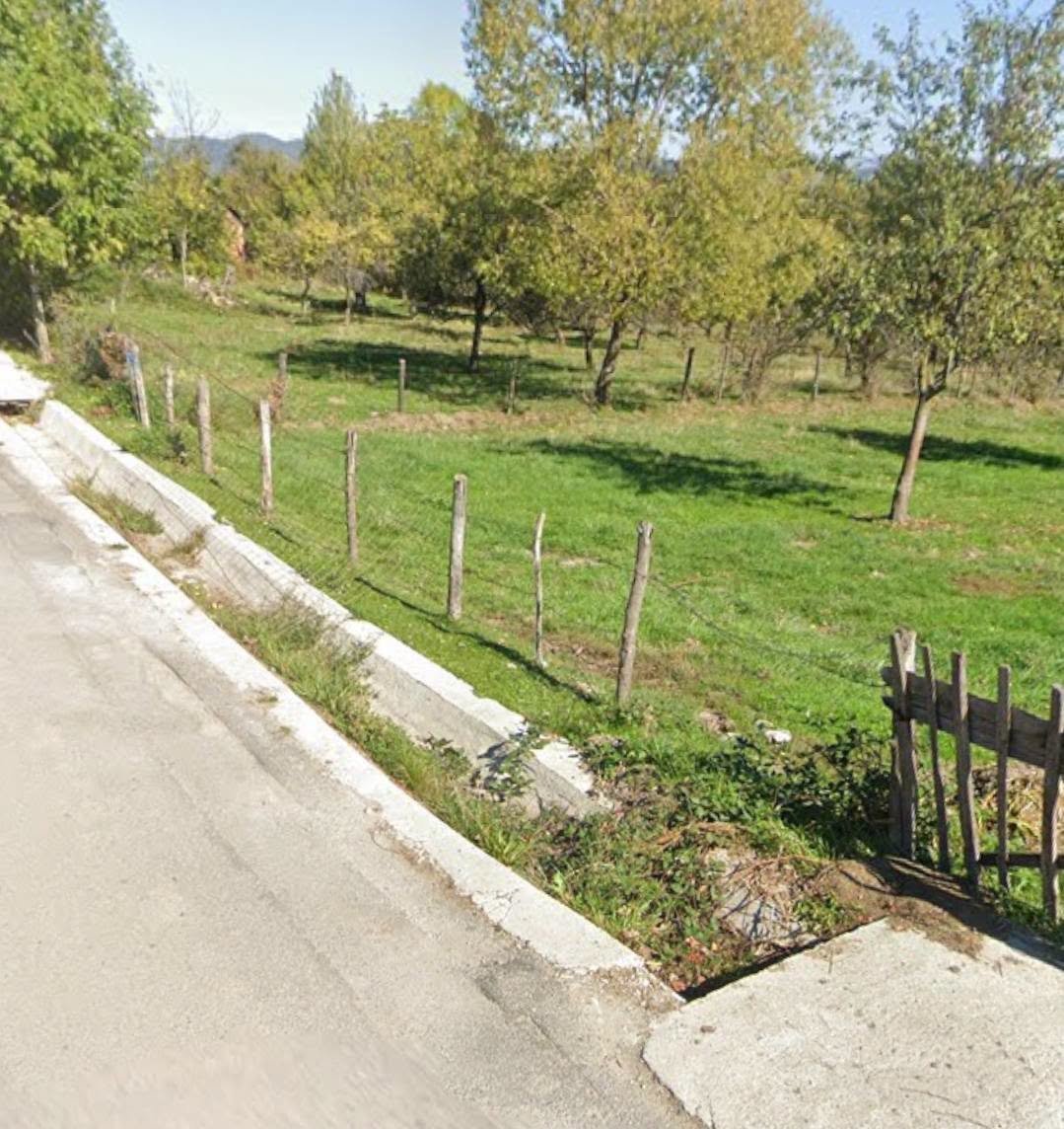 teren-intravilan-si-extravilan-2335-mp-de-vanzare-in-cerbureni-arges-big-1