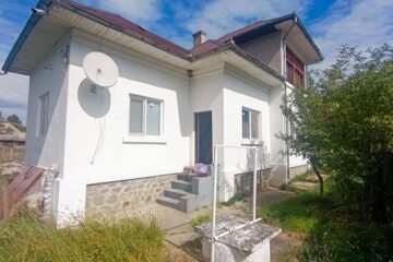 Casa cu teren in suprafață de 1038 mp in Mușătești jud Argeș