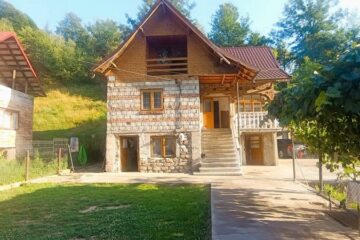 VÂNZARE URGENTĂ – CASĂ LA MUNTE, ÎN INIMA ARGEȘULUI!